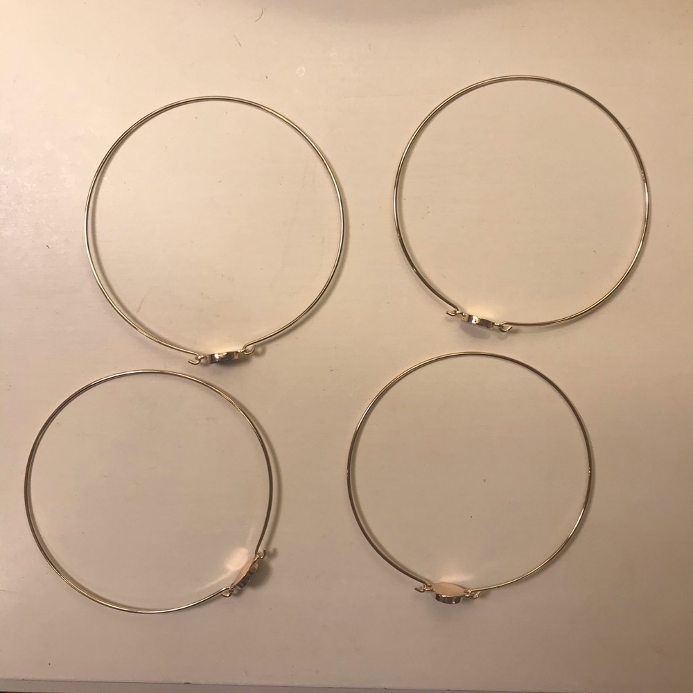 Stackable gold bracelets - Picture 5 of 8
